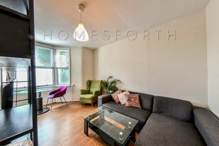2 Bedroom Flat To Rent In Albion Road, Stoke Newington, N16