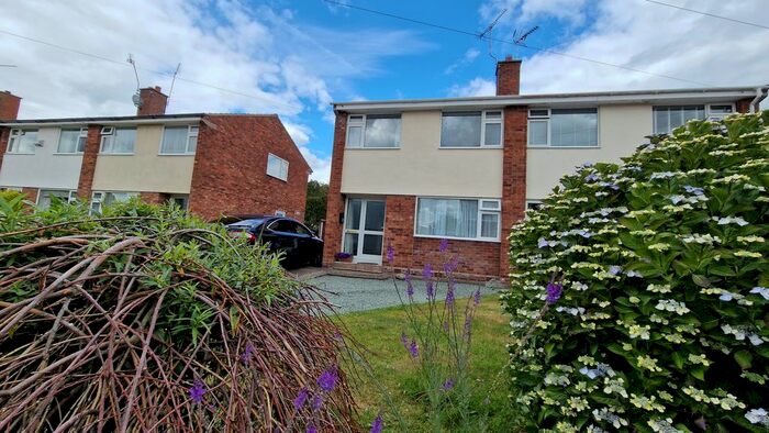 3 Bedroom Semi-Detached House To Rent In Windsor Drive, Market Drayton, TF9