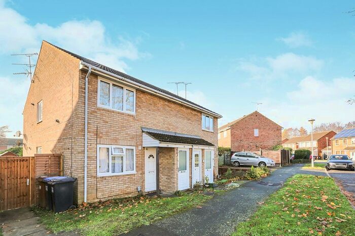 1 Bedroom Flat To Rent In Lords Wood, Welwyn Garden City, Hertfordshire, AL7