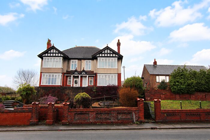 4 Bedroom Semi Detached House For Sale In Bolton Road, Chorley, Lancashire, PR7