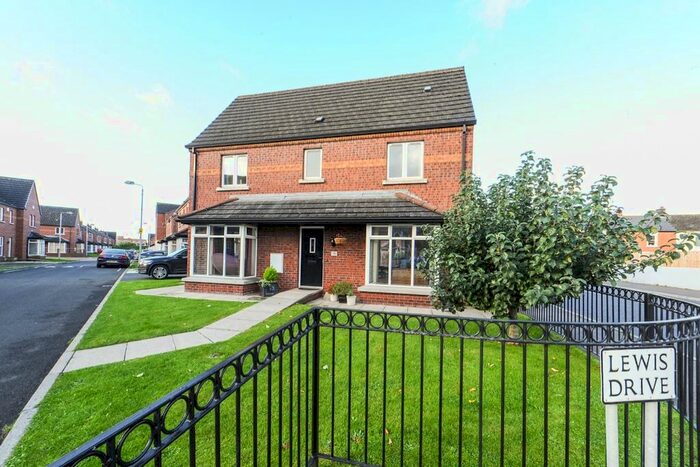 3 Bedroom Detached House For Sale In Lewis Drive, Sydenham, Belfast, BT4