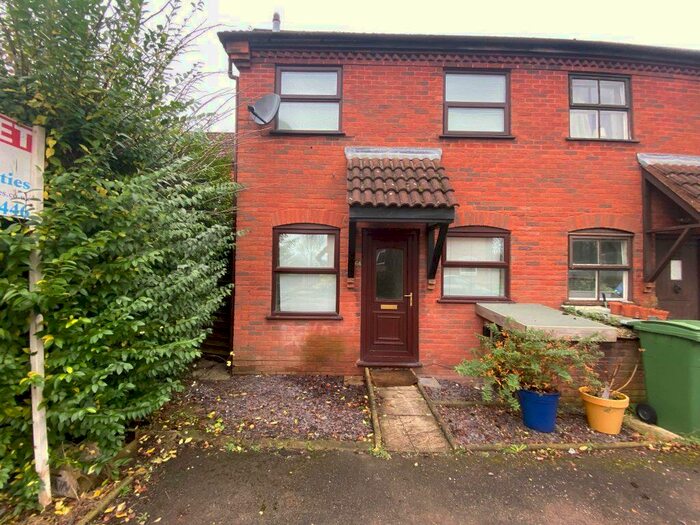1 Bedroom End Of Terrace House To Rent In Charlton Place Newbury, RG14