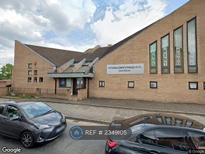 3 Bedroom Terraced House To Rent In Hounslow Evangelical Church, Hounslow, TW3