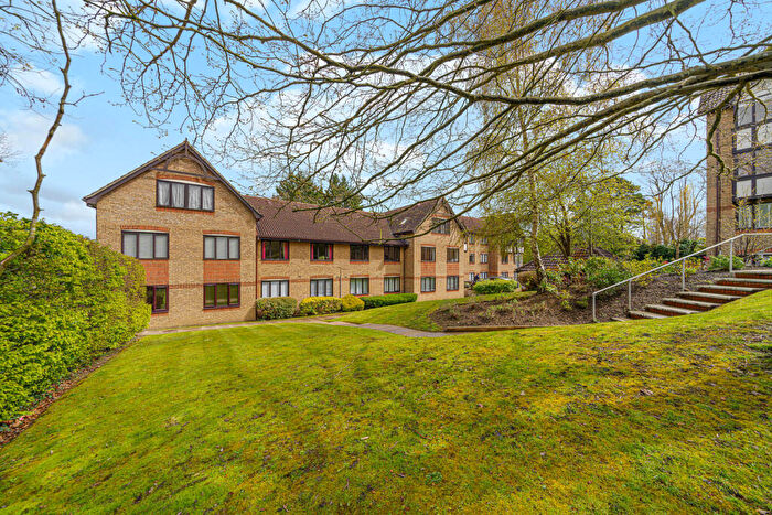 1 Bedroom Apartment To Rent In Durham Avenue, Bromley, BR2