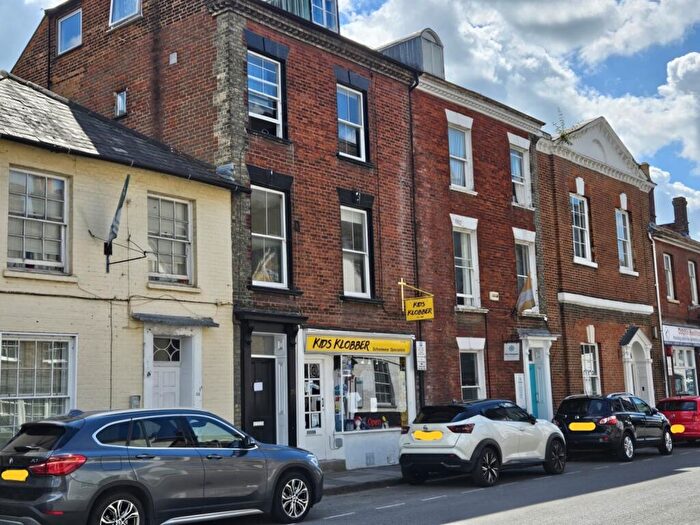 1 Bedroom Flat To Rent In Endless Street, Salisbury, Wiltshire, SP1