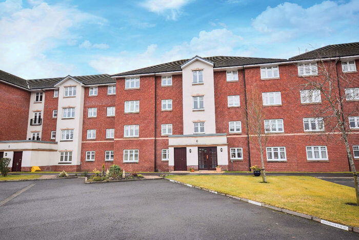 2 Bedroom Flat To Rent In Hazelden Park, Muirend, Glasgow, G44