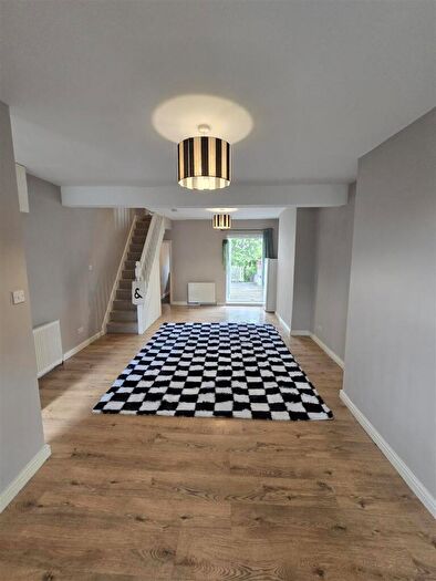 2 Bedroom Terraced House To Rent In Lawn Road, Bristol, BS16