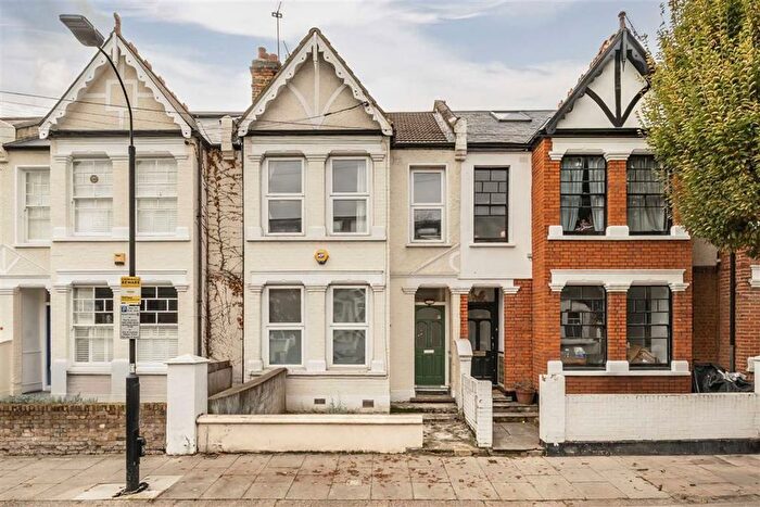 1 Bedroom Flat To Rent In St. Elmo Road, Shepherds Bush, W12