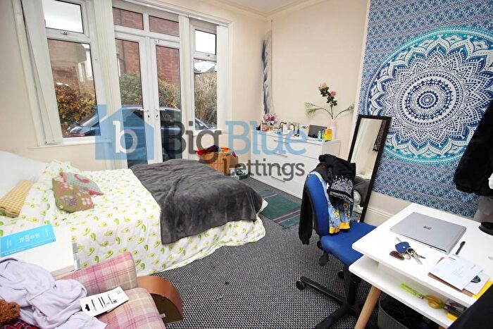 8 Bedroom House To Rent In Saint Michael's Crescent, Leeds, LS6