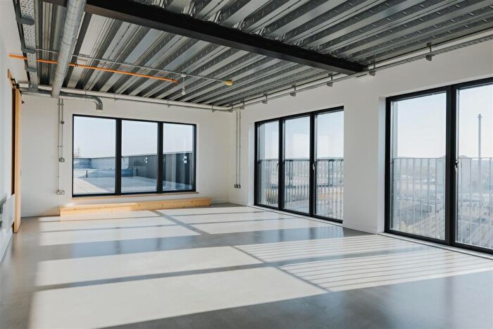 2 Bedroom Apartment To Rent In Aire Lofts, Climate Innovation District, LS9