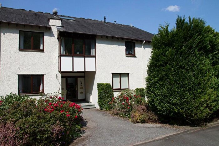 3 Bedroom Apartment To Rent In Bellman Close, Bowness, Cumbria, LA23