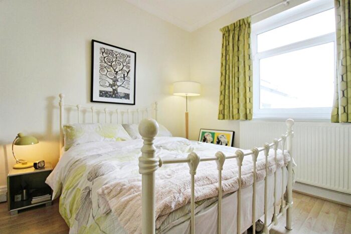 3 Bedroom End Of Terrace House For Sale In Burnaby Street, Cardiff, CF24