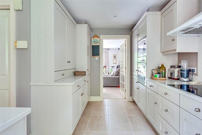 5 Bedroom Detached House For Sale In Henley Road, Stubbings, Maidenhead, Berkshire, SL6