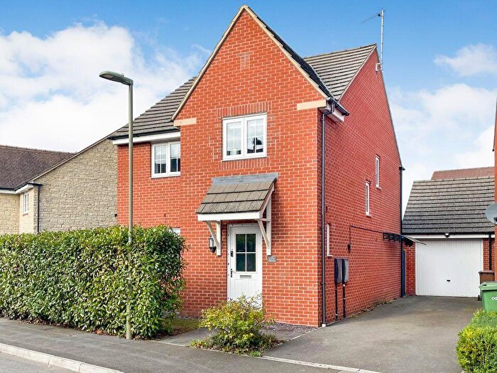 4 Bedroom Detached House For Sale In Anson Drive, Watchfield, Swindon, SN6