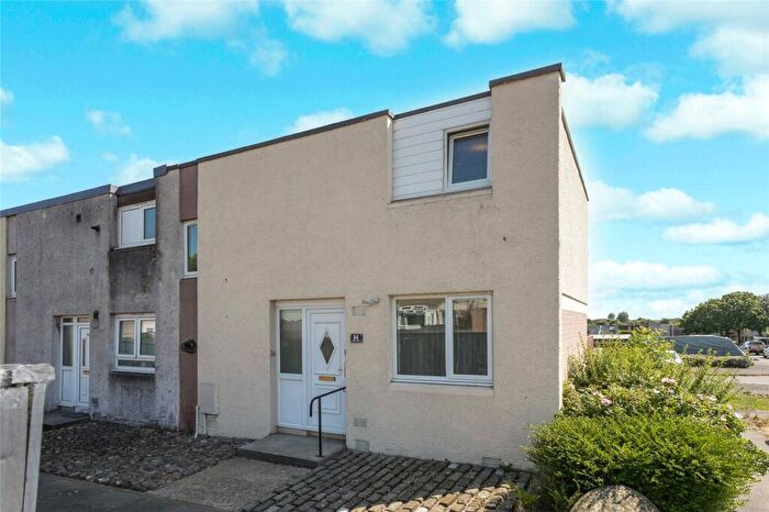 2 Bedroom End Of Terrace House For Sale In Dunbeath Drive, Glenrothes, Fife, KY7