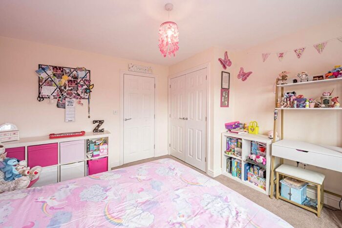 3 Bedroom Town House For Sale In Bilston Street, Sedgley, Dudley, DY3