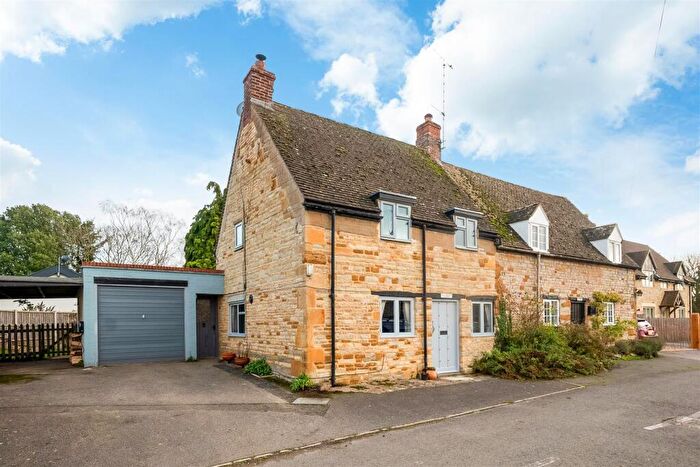 2 Bedroom Semi-Detached House For Sale In Blackwell, Shipston-on-Stour, CV36