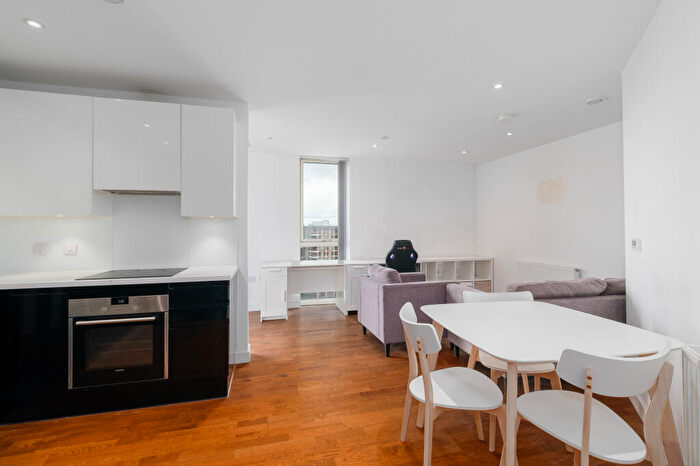 1 Bedroom Flat For Sale In Terry Spinks Place, London, E16