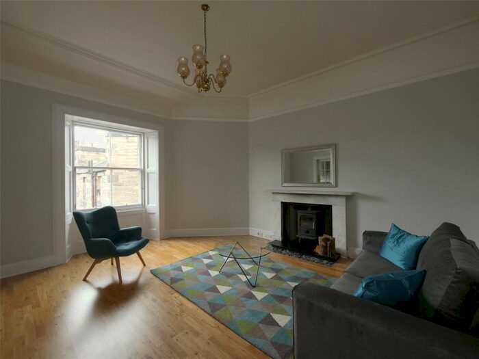 2 Bedroom Flat To Rent In Manor Place, Edinburgh, EH3