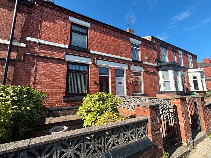 3 Bedroom Property For Sale In Windleshaw Road, Dentons Green, St. Helens, Merseyside, WA10