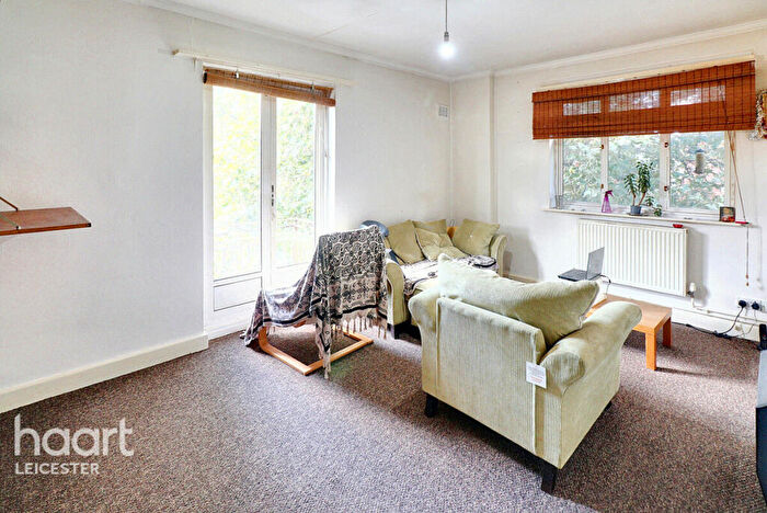 1 Bedroom Apartment For Sale In West Walk, Leicester, LE1
