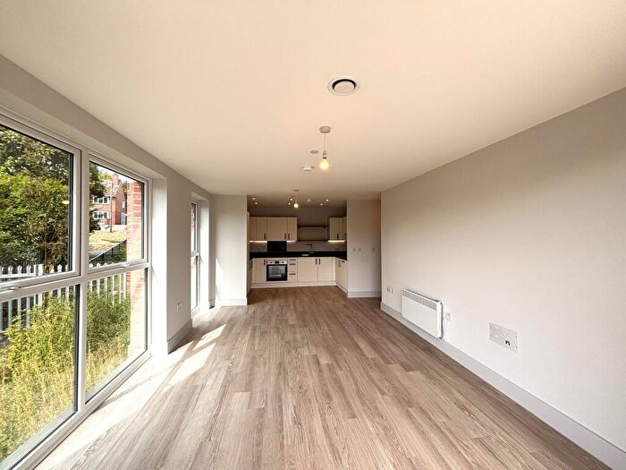 2 Bedroom Apartment To Rent In Prince Charles Road, Exeter, EX4