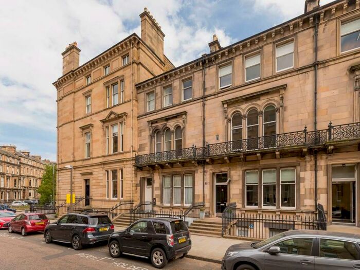 2 Bedroom Flat To Rent In Rothesay Place, West End, Edinburgh, EH3