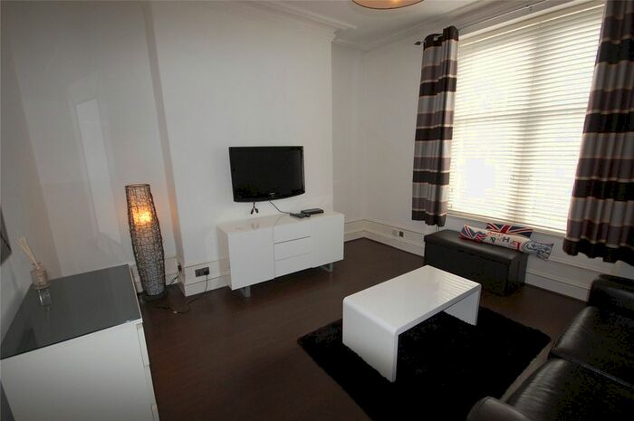 1 Bedroom Flat To Rent In Union Grove, City Centre, Aberdeen AB10