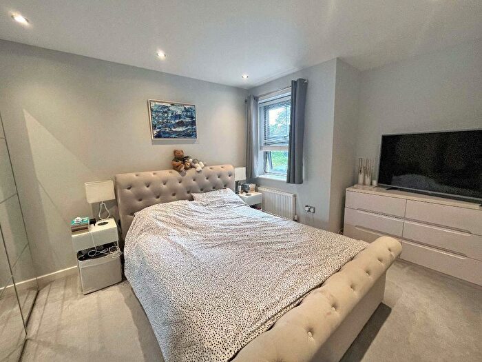 1 Bedroom Flat For Sale In Campden Road, South Croydon, CR2