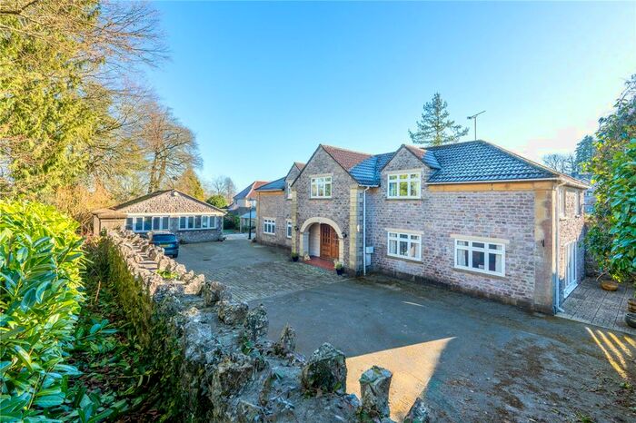 5 Bedroom Detached House For Sale In Oakhill, Radstock, BA3