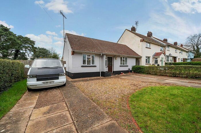 1 Bedroom Bungalow For Sale In Glebe Gardens, Feering, Colchester, CO5