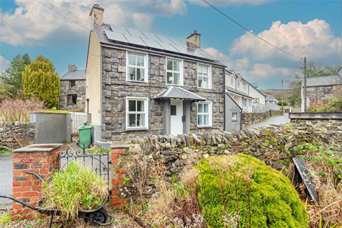 3 Bedroom Detached House For Sale In Waunfawr, Caernarfon, Gwynedd, LL55