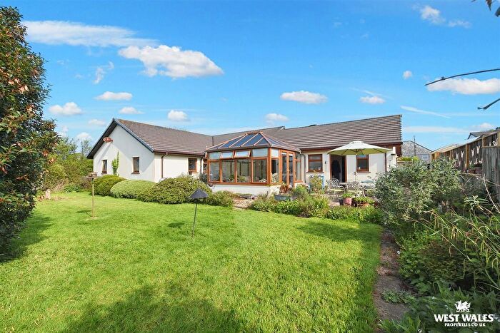 5 Bedroom Detached Bungalow For Sale In Jeffreyston, Kilgetty, SA68
