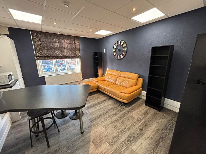 1 Bedroom Flat To Rent In High Street, Swallownest, Sheffield, S26