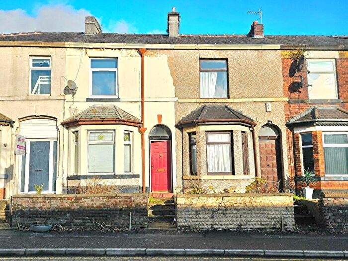 2 Bedroom Terraced House To Rent In Wash Lane, Bury, Greater Manchester, BL9