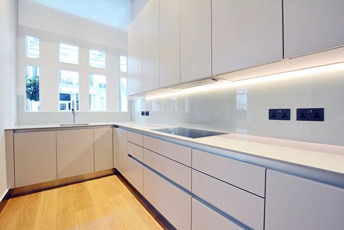 4 Bedroom Terraced House To Rent In Redburn Street, Chelsea, London, SW3