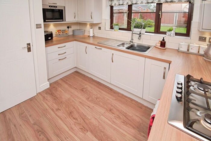 4 Bedroom Detached House For Sale In Upperfield Way, Morrisons Estate, Binley, Coventry, CV3