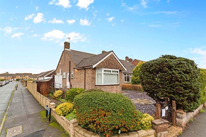 2 Bedroom Semi-Detached Bungalow For Sale In Farmlands Way, Polegate, BN26