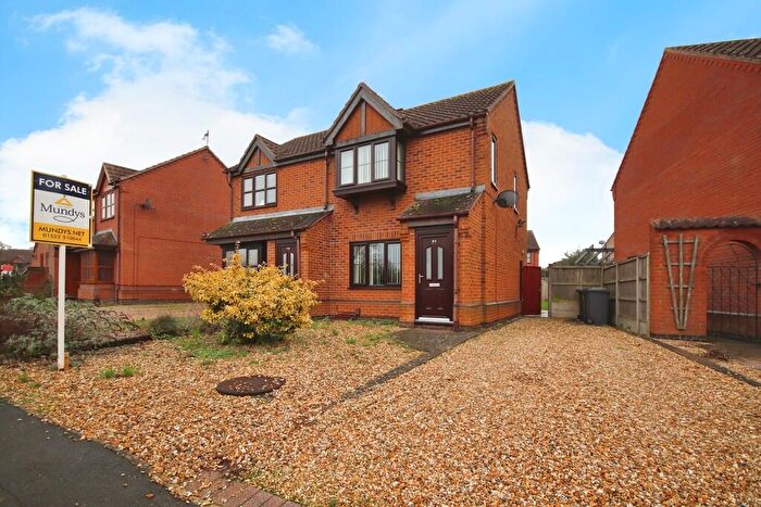 2 Bedroom Semi-Detached House For Sale In Poachers Brook, Skellingthorpe, LN6