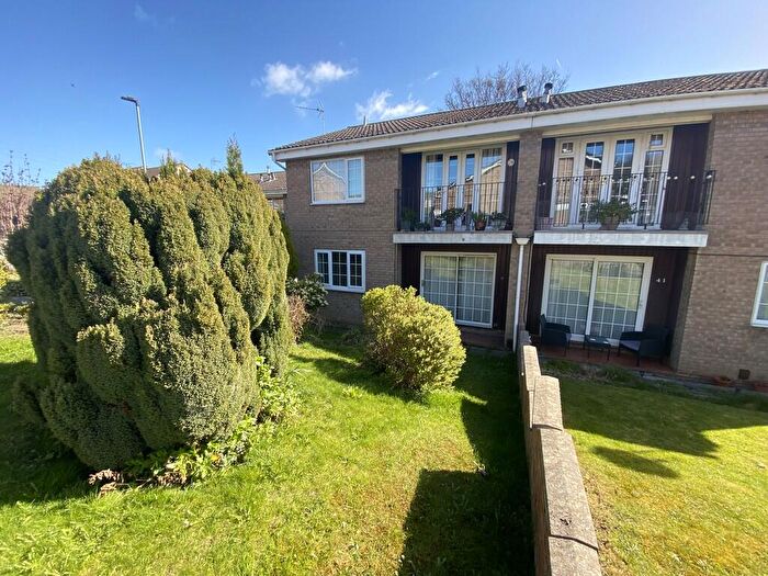 2 Bedroom Apartment To Rent In Churchfields, Kimberworth, Rotherham, S61