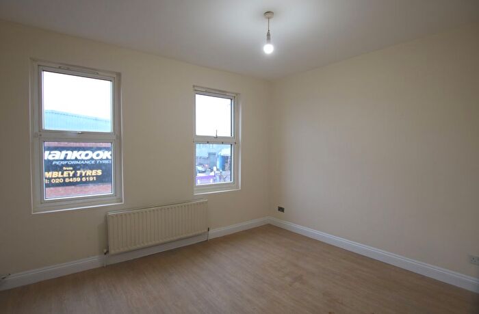 2 Bedroom Flat To Rent In Dudden Hill Parade, Dudden Hill Lane, London, NW10