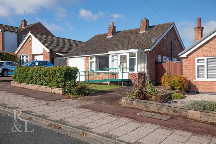 2 Bedroom Detached Bungalow For Sale In Boxley Drive, West Bridgford, Nottingham, NG2
