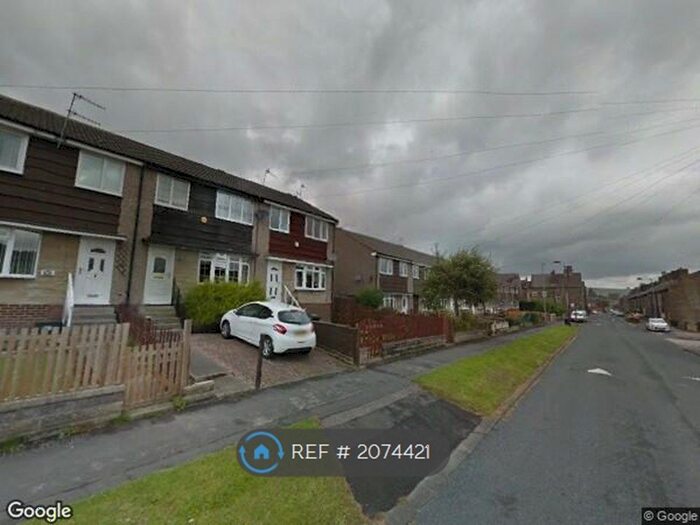 3 Bedroom Terraced House To Rent In Staveley Road, Keighley, BD22