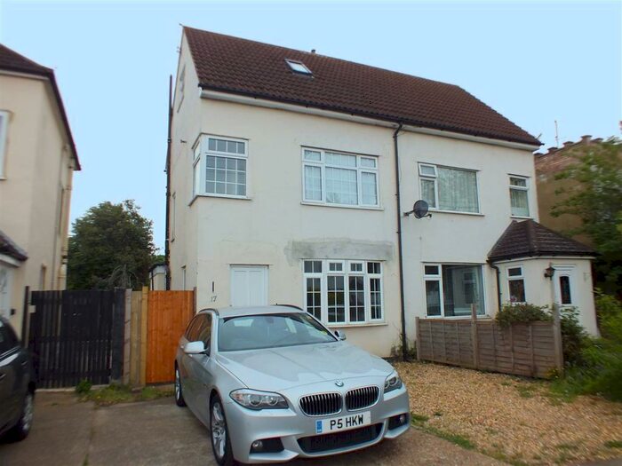3 Bedroom Semi-Detached House To Rent In First Avenue, West Molesey, KT8