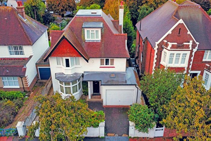 6 Bedroom Detached House For Sale In Ashburnham Gardens, Eastbourne, BN21