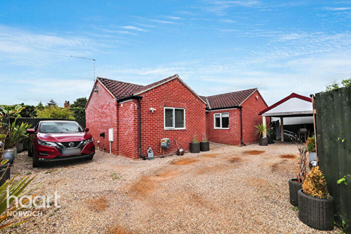 2 Bedroom Bungalow For Sale In Hastings Court, Melton Constable, NR24