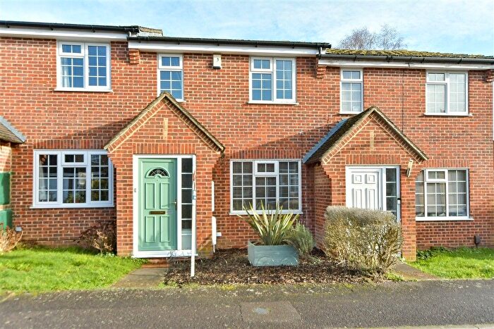 3 Bedroom Terraced House For Sale In Baywell, Leybourne, Kent, ME19