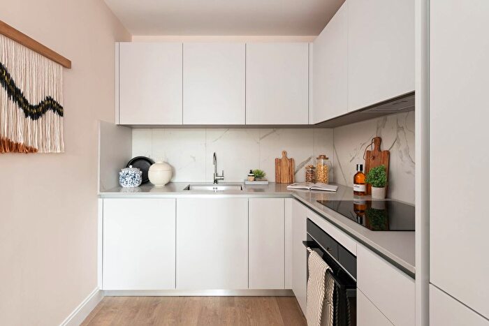 2 Bedroom Flat For Sale In Zone At Oval Village, Gasholder Place, Oval, Lambeth, SE11