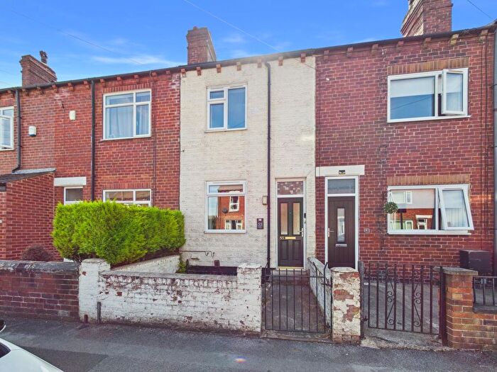 2 Bedroom Terraced House For Sale In King Street, Normanton, WF6
