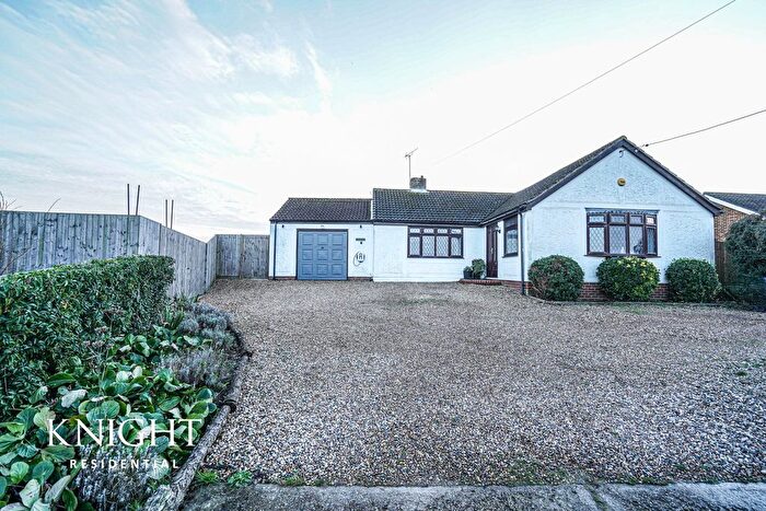 3 Bedroom Detached Bungalow For Sale In Pudding Lane, Birch, Colchester, CO2
